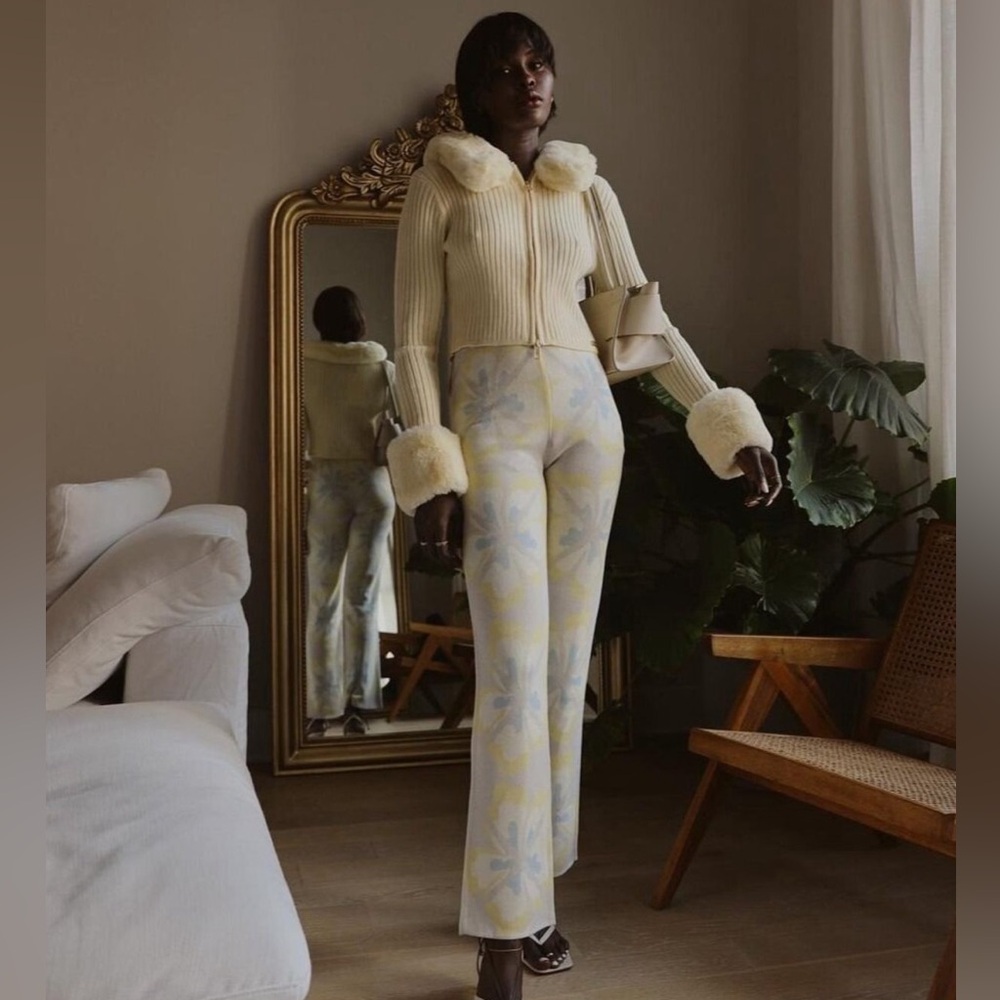 House of Sunny NWT Hibiscus Aarons Knit Pants in Blonde - Size US 8